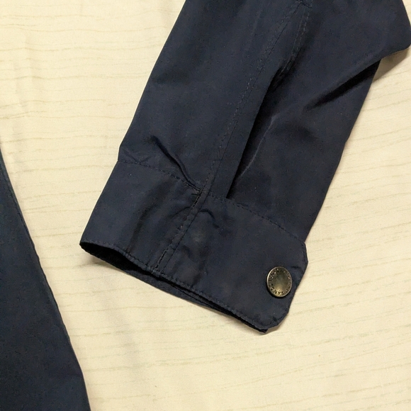 Lands' End Women's Squall Hooded Waterproof Raincoat, Blue, Size Small (6-8) - Picture 5 of 11